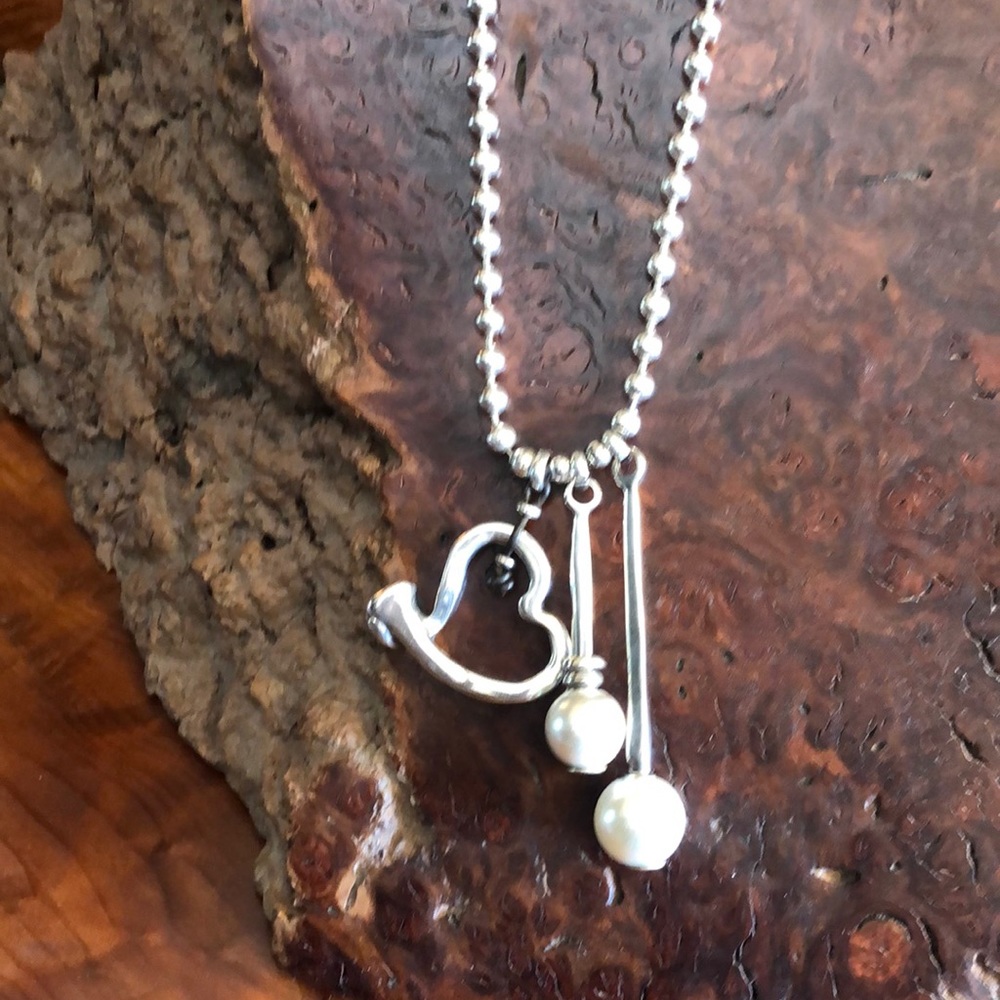 Uno de 50 necklace